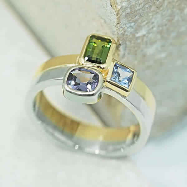 2020s vintage-inspired mixed metals